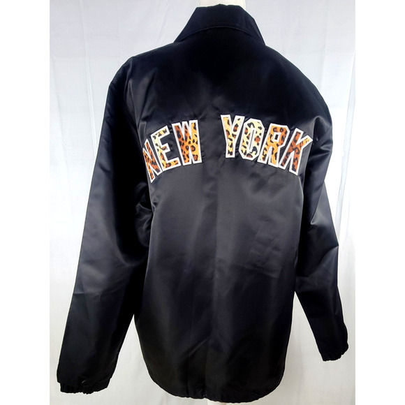 Starter Black Label NY Yankees Jacket Women's M Animal Print Logo Black Satin - Picture 4 of 12